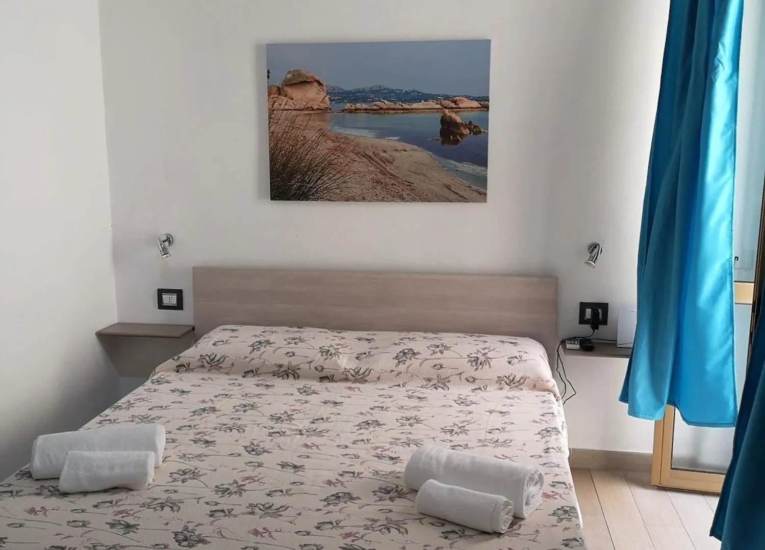 Domo Silvia Bed and Breakfast Λα Μανταλένα Ιταλία